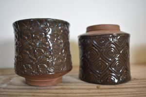 Small Brown Goblets Diamond Pattern
