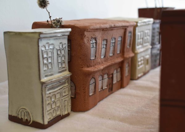 tara-higgins-katy-drijber-ye-olde-town-ceramic-houses-5