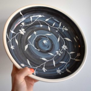 kerri-holmes-plate-pottery-sgraffito