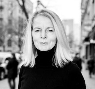 kate-cleland Kate Cleland, minimalist topographic hard edge acrylic painting on raw canvas at h squared gallery in Fernie, BC