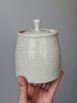 chipmunk jar with lid