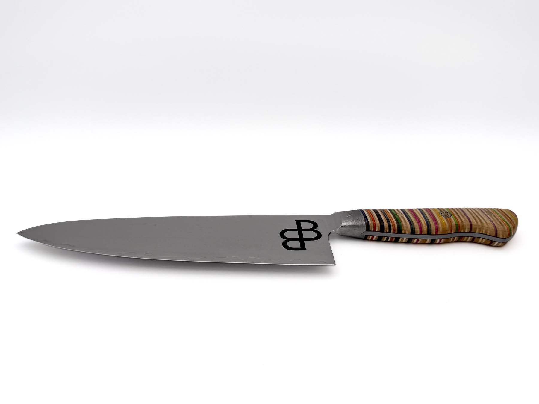 The Chef’s Knife — 8" Damascus NO.004